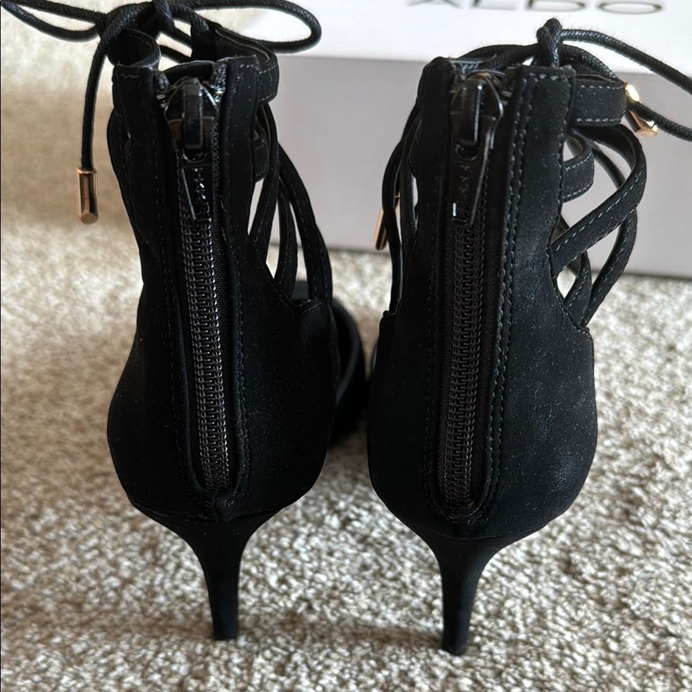 Aldo Black Heels with Stylish Design and Comfortable Fit - Picture 5 of 6
